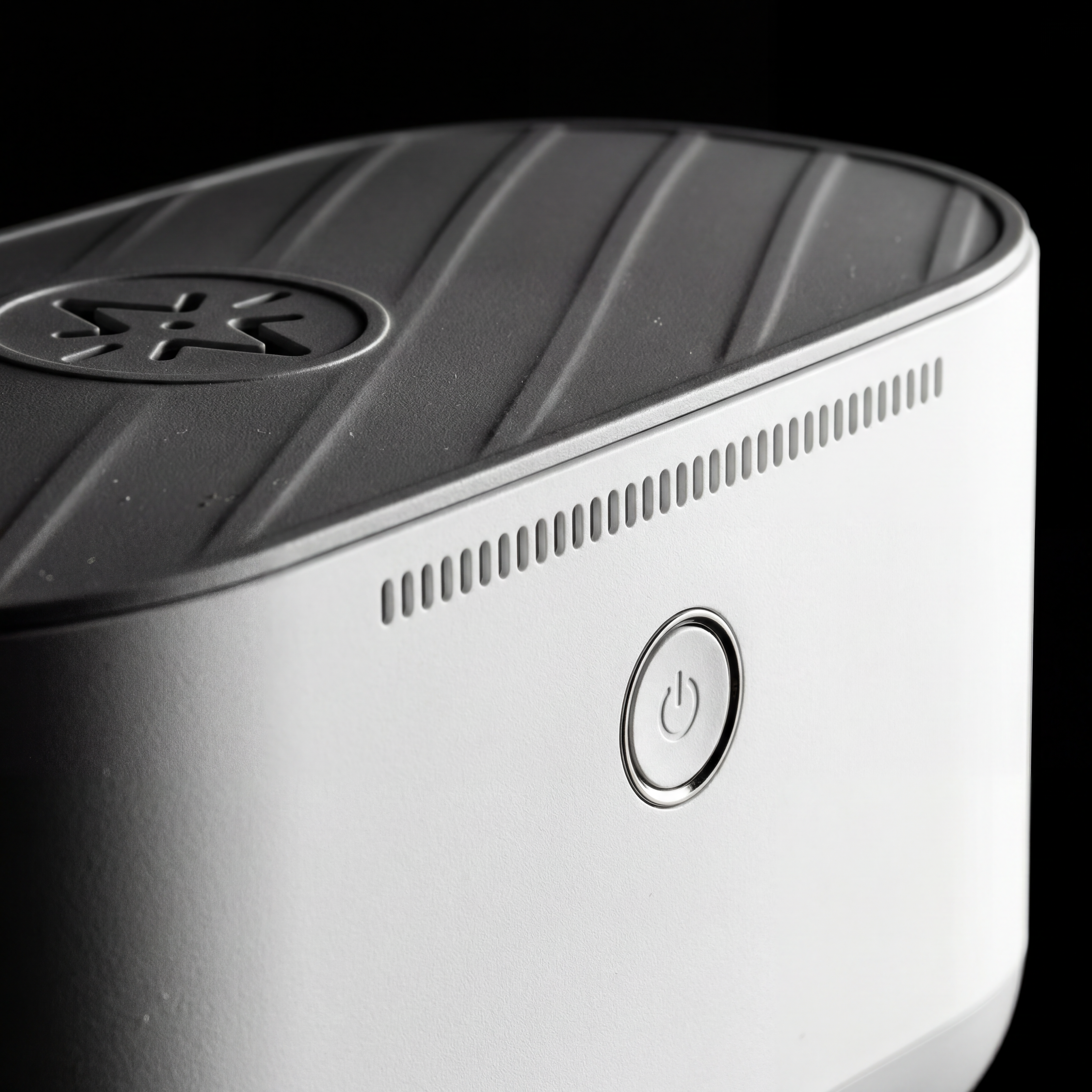 Close-up of a Lensio ultrasonic glasses cleaner